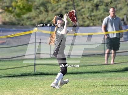 Thumbnail 3 in El Dorado vs. Brea Olinda  photogallery.