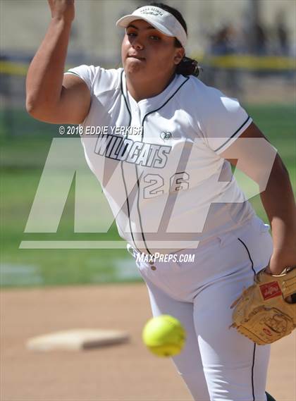 Thumbnail 2 in El Dorado vs. Brea Olinda  photogallery.