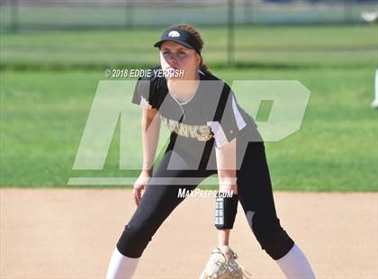 Thumbnail 3 in El Dorado vs. Brea Olinda  photogallery.
