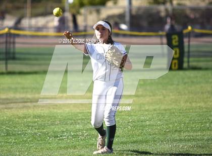 Thumbnail 1 in El Dorado vs. Brea Olinda  photogallery.