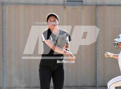 Thumbnail 1 in El Dorado vs. Brea Olinda  photogallery.
