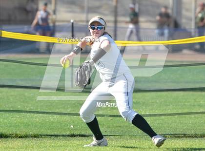 Thumbnail 2 in El Dorado vs. Brea Olinda  photogallery.