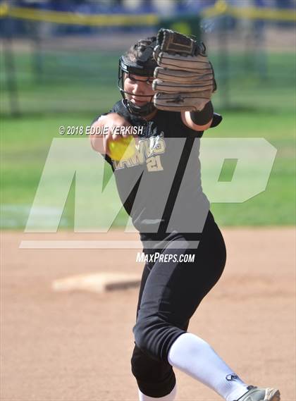 Thumbnail 2 in El Dorado vs. Brea Olinda  photogallery.