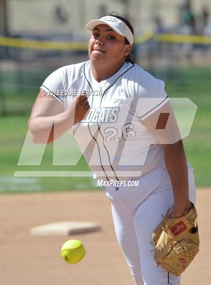 Thumbnail 1 in El Dorado vs. Brea Olinda  photogallery.