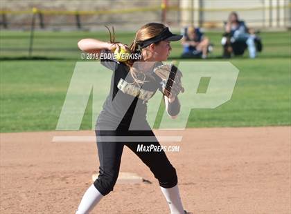 Thumbnail 2 in El Dorado vs. Brea Olinda  photogallery.