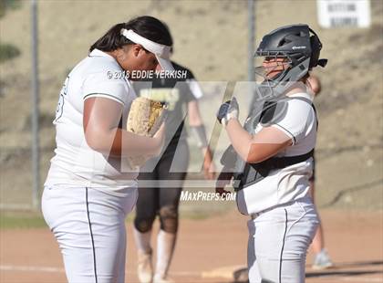 Thumbnail 2 in El Dorado vs. Brea Olinda  photogallery.