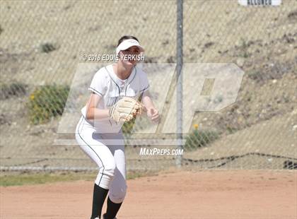 Thumbnail 1 in El Dorado vs. Brea Olinda  photogallery.
