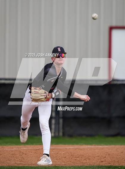 Thumbnail 1 in JV: Live Oak @ Brusly (Jamboree) photogallery.
