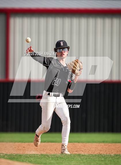 Thumbnail 1 in JV: Live Oak @ Brusly (Jamboree) photogallery.