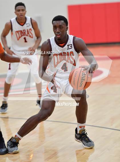 Thumbnail 2 in Lake Wales v South Miami (Prep Hoops Sun Bash) photogallery.