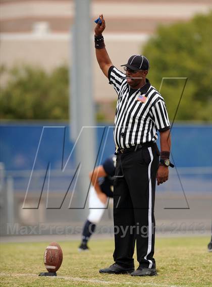 Thumbnail 2 in Rancho @ Shadow Ridge photogallery.