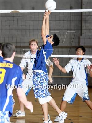 Thumbnail 3 in Serra vs Foothill (De La Salle Tourney) photogallery.