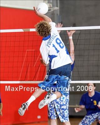 Thumbnail 2 in Serra vs Foothill (De La Salle Tourney) photogallery.