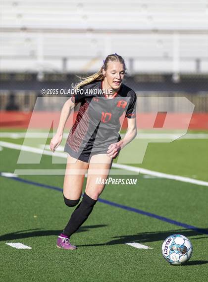 Thumbnail 1 in Rockwall vs. Sachse (UIL 6A Soccer Bi-District Playoffs) photogallery.