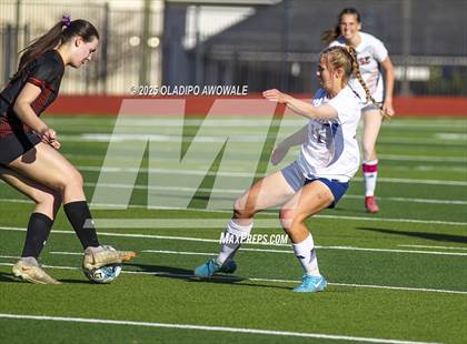 Thumbnail 2 in Rockwall vs. Sachse (UIL 6A Soccer Bi-District Playoffs) photogallery.