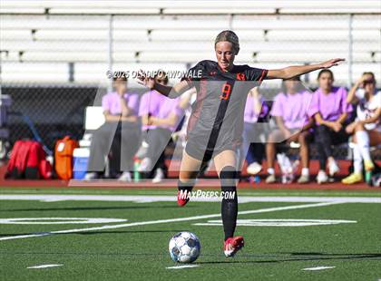 Thumbnail 1 in Rockwall vs. Sachse (UIL 6A Soccer Bi-District Playoffs) photogallery.