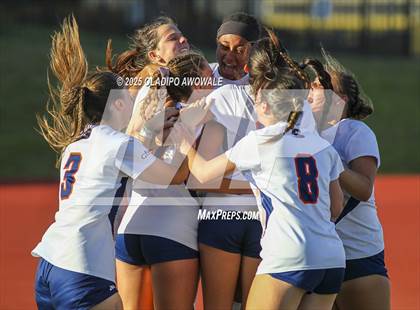 Thumbnail 2 in Rockwall vs. Sachse (UIL 6A Soccer Bi-District Playoffs) photogallery.