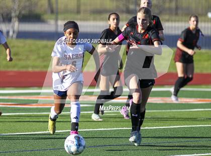 Thumbnail 1 in Rockwall vs. Sachse (UIL 6A Soccer Bi-District Playoffs) photogallery.