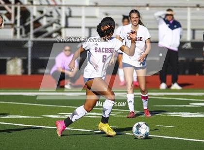 Thumbnail 2 in Rockwall vs. Sachse (UIL 6A Soccer Bi-District Playoffs) photogallery.