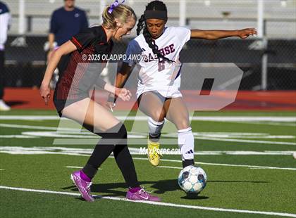 Thumbnail 1 in Rockwall vs. Sachse (UIL 6A Soccer Bi-District Playoffs) photogallery.