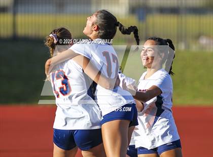 Thumbnail 2 in Rockwall vs. Sachse (UIL 6A Soccer Bi-District Playoffs) photogallery.
