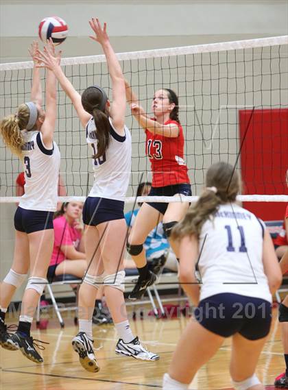 Thumbnail 3 in Boyd A vs. McKinney photogallery.