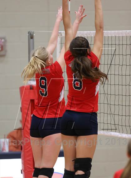 Thumbnail 3 in Boyd A vs. McKinney photogallery.