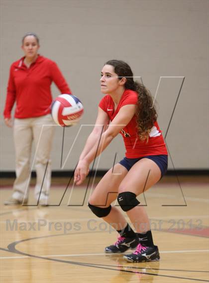 Thumbnail 2 in Boyd A vs. McKinney photogallery.