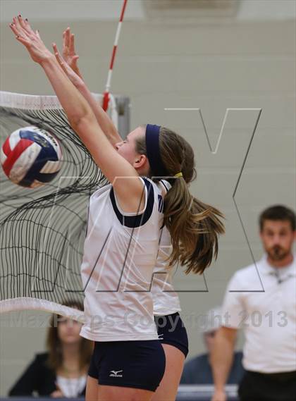 Thumbnail 2 in Boyd A vs. McKinney photogallery.