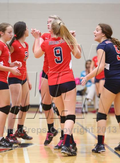 Thumbnail 1 in Boyd A vs. McKinney photogallery.