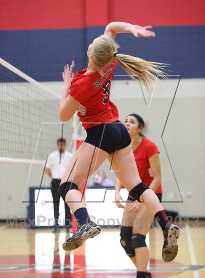 Thumbnail 2 in Boyd A vs. McKinney photogallery.