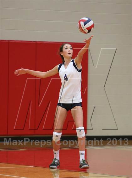 Thumbnail 3 in Boyd A vs. McKinney photogallery.