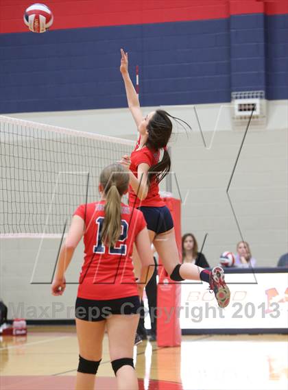 Thumbnail 1 in Boyd A vs. McKinney photogallery.