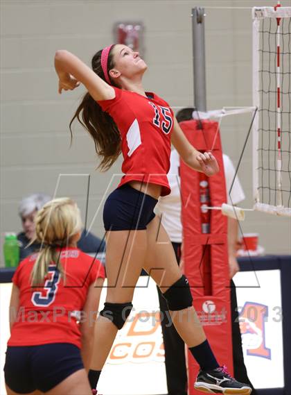 Thumbnail 3 in Boyd A vs. McKinney photogallery.