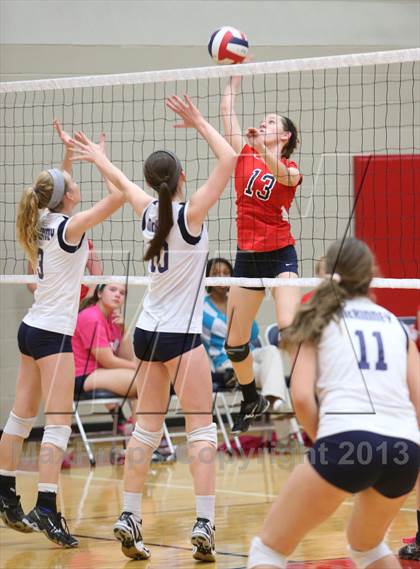 Thumbnail 2 in Boyd A vs. McKinney photogallery.