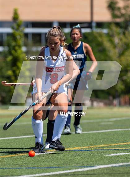 Thumbnail 2 in Regis Jesuit vs Palmer Ridge photogallery.