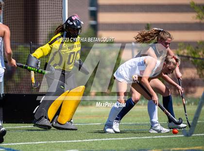 Thumbnail 3 in Regis Jesuit vs Palmer Ridge photogallery.