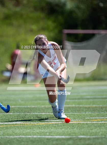 Thumbnail 2 in Regis Jesuit vs Palmer Ridge photogallery.