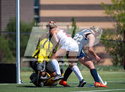 Thumbnail 2 in Regis Jesuit vs Palmer Ridge photogallery.