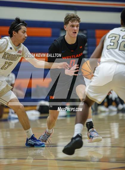 Thumbnail 3 in Knight vs. Westlake photogallery.