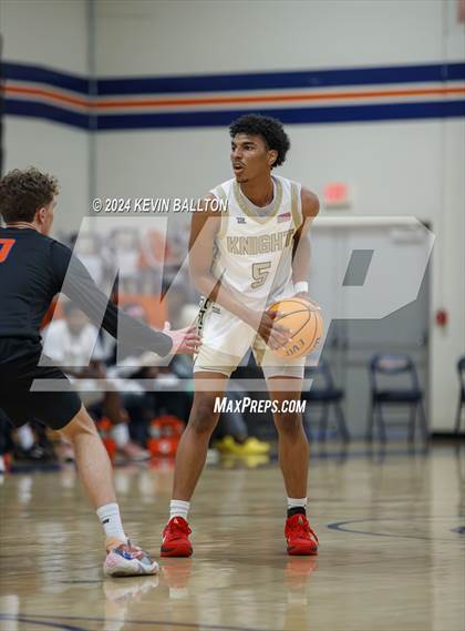 Thumbnail 3 in Knight vs. Westlake photogallery.