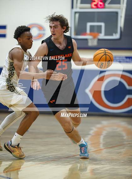 Thumbnail 1 in Knight vs. Westlake photogallery.
