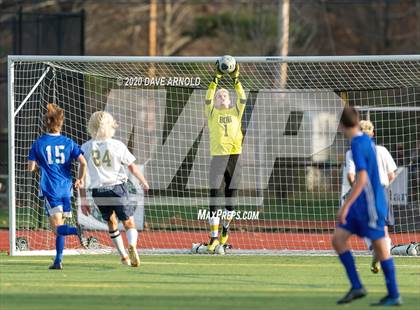 Thumbnail 3 in Oyster River vs. Bow (NHIAA Division 2 State Final) photogallery.