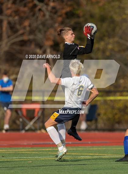 Thumbnail 1 in Oyster River vs. Bow (NHIAA Division 2 State Final) photogallery.