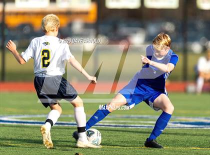 Thumbnail 3 in Oyster River vs. Bow (NHIAA Division 2 State Final) photogallery.