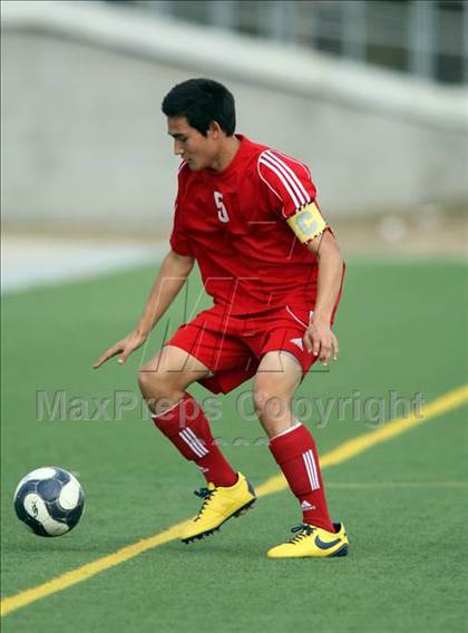 Thumbnail 2 in Ozen vs Belton (RRISD Soccer Classic) photogallery.