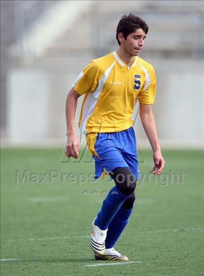Thumbnail 3 in Ozen vs Belton (RRISD Soccer Classic) photogallery.