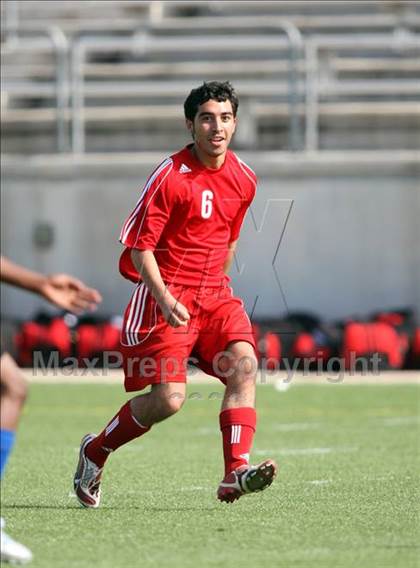 Thumbnail 3 in Ozen vs Belton (RRISD Soccer Classic) photogallery.
