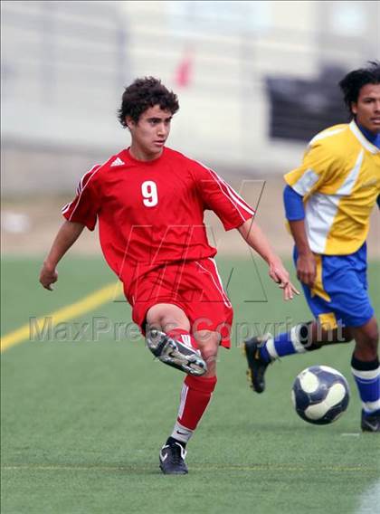 Thumbnail 3 in Ozen vs Belton (RRISD Soccer Classic) photogallery.
