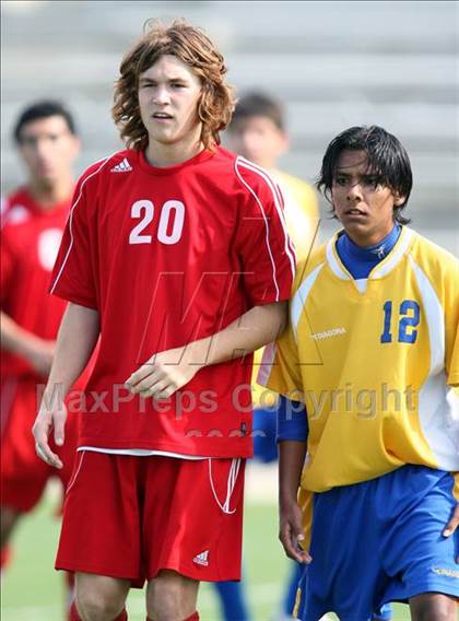 Thumbnail 3 in Ozen vs Belton (RRISD Soccer Classic) photogallery.